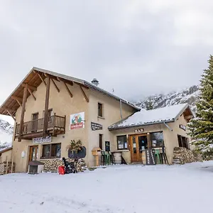  Chalet Refuge- Le Pas De L'ane France