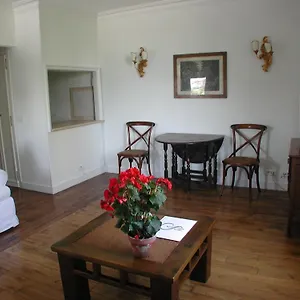  Apartment Mithouard France