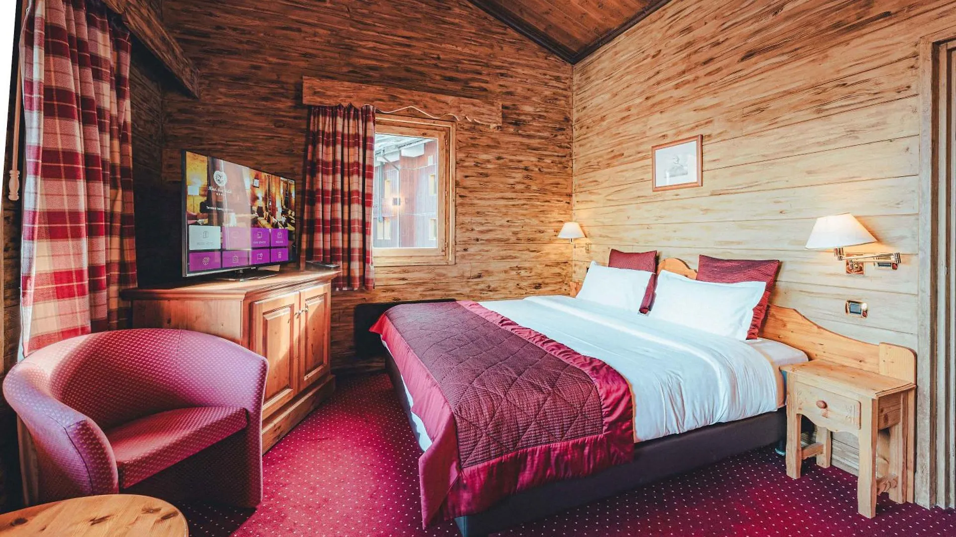 Hotel Mont Vallon Meribel 4*,  France